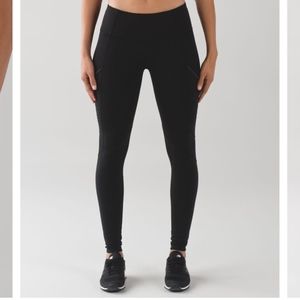Lululemon - Fresh Tracks Tight